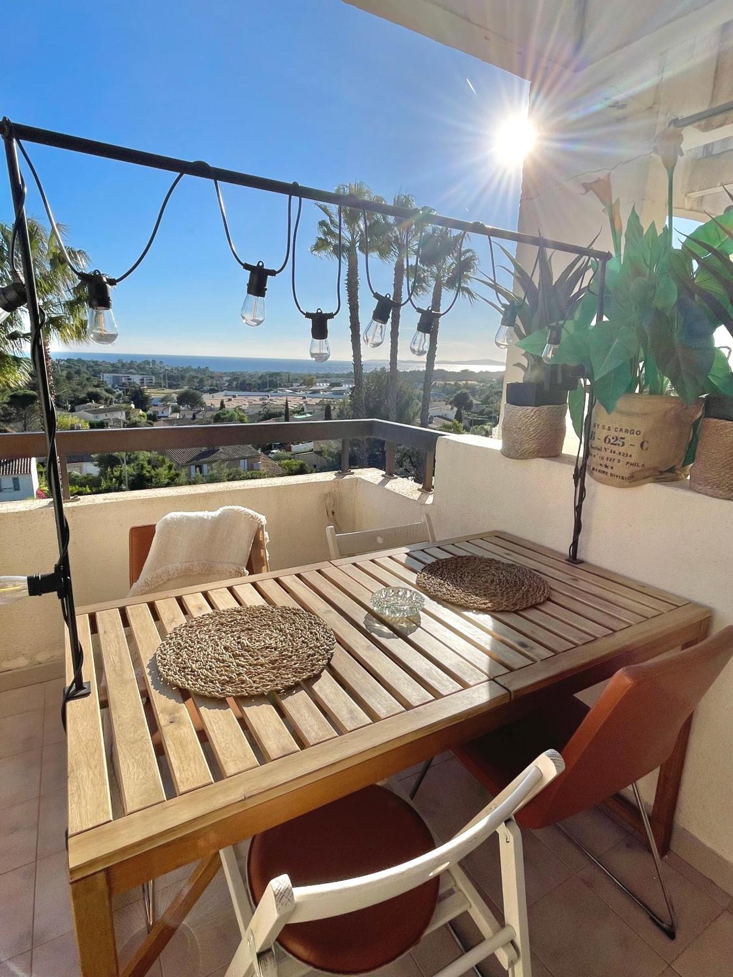 Appartement Vue Exceptionnelle Saint-Raphaël Εξωτερικό φωτογραφία